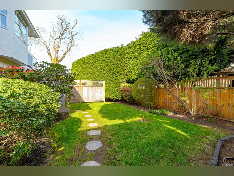 1136 Lucille Drive, Central Saanich, BC, V8M 1H6 - 34