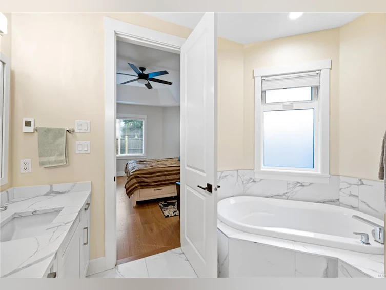 1004 Brookfield Crescent, French Creek, BC, V9P 0E3 - 30