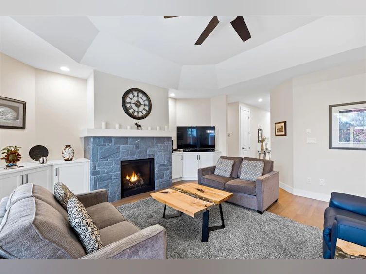 1004 Brookfield Crescent, French Creek, BC, V9P 0E3 - 18