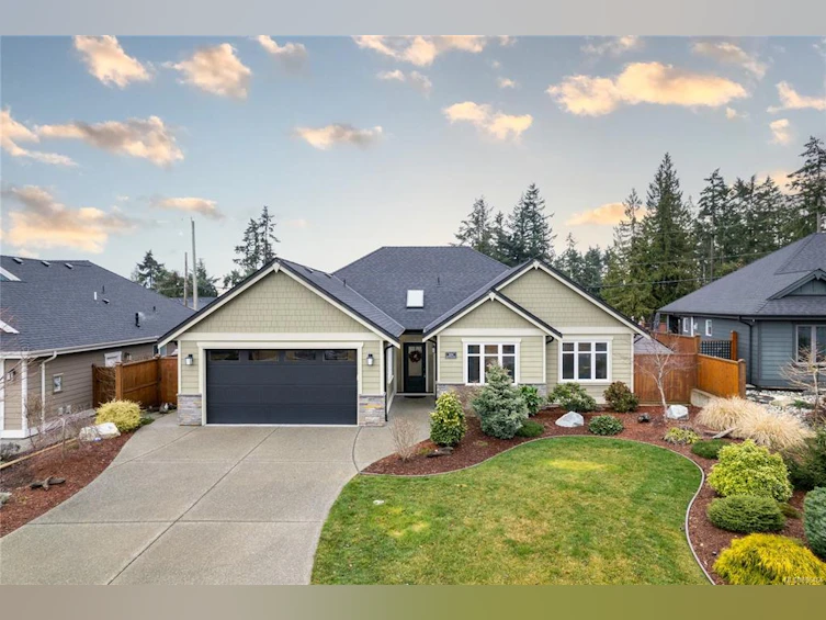 1004 Brookfield Crescent, French Creek, BC, V9P 0E3 - 11