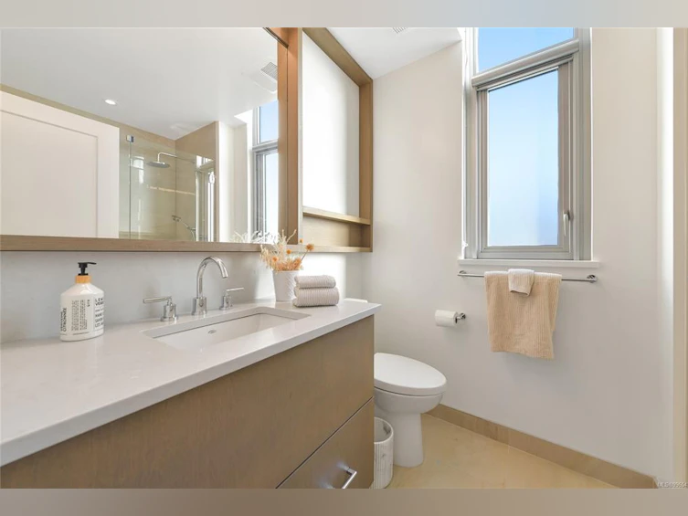 501-5388 Hill Rise Terrace, Saanich, BC, V8Y 3K3 - 39