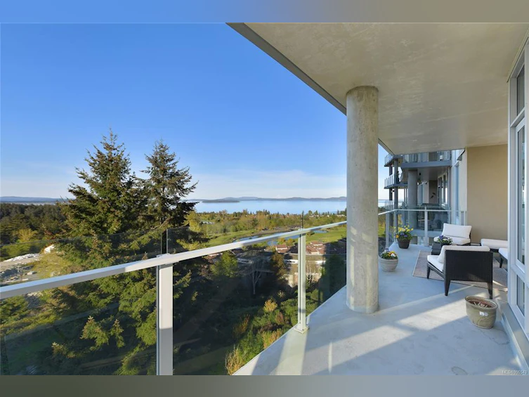 501-5388 Hill Rise Terrace, Saanich, BC, V8Y 3K3 - 47
