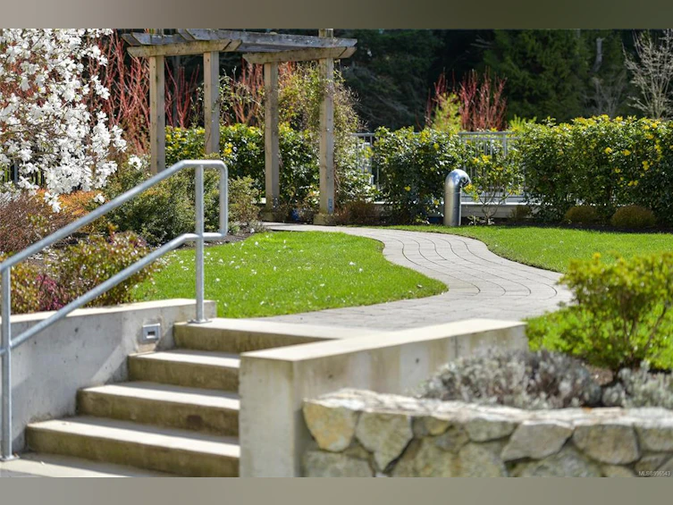 501-5388 Hill Rise Terrace, Saanich, BC, V8Y 3K3 - 63