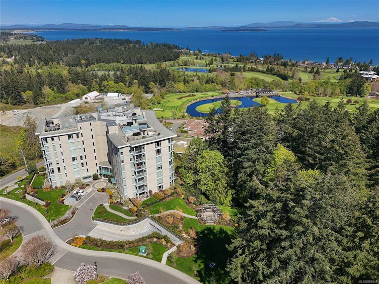 501-5388 Hill Rise Terrace, Saanich, BC, V8Y 3K3 - 69