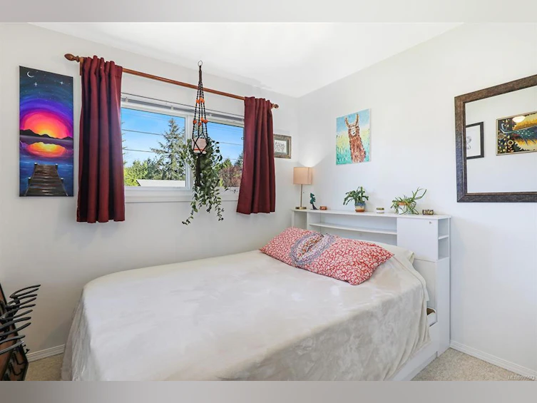 667 Torrence Road, Comox, BC, V9M 3H6 - 9