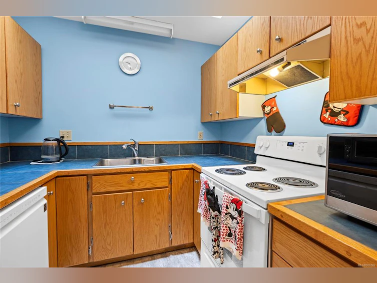 3-120 N Finholm Street, Parksville, BC, V9P 1J6 - 4