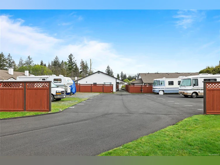 3-120 N Finholm Street, Parksville, BC, V9P 1J6 - 8