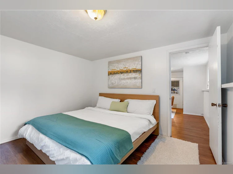 11255 Nitinat Road, North Saanich, BC, V8L 5R8 - 40