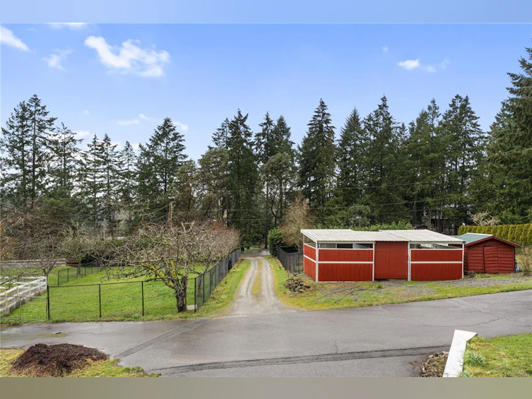 11255 Nitinat Road, North Saanich, BC, V8L 5R8 - 53