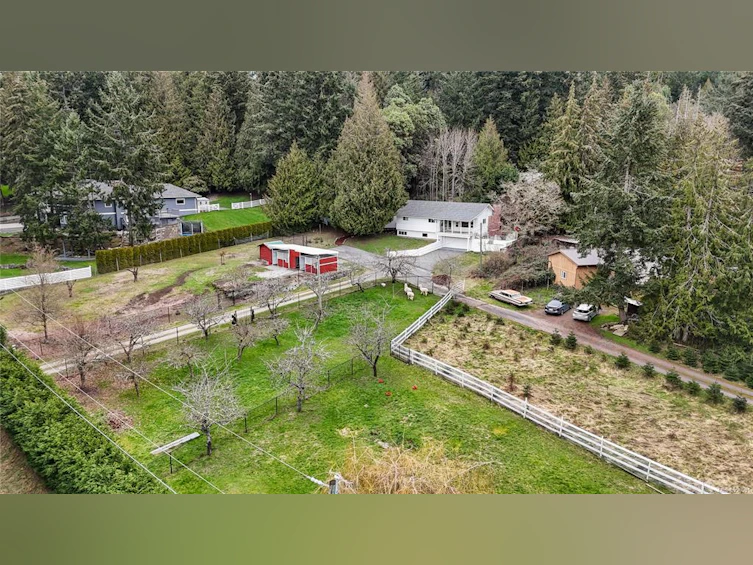 11255 Nitinat Road, North Saanich, BC, V8L 5R8 - 64