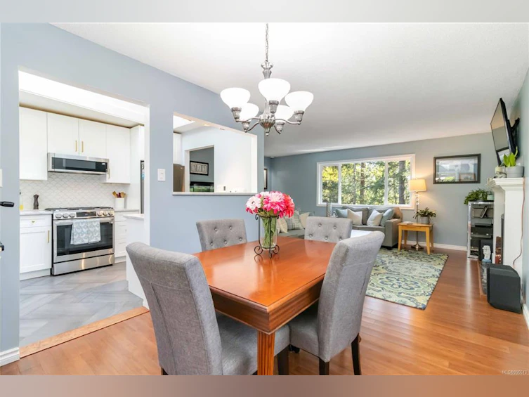 929 Gade Road, Langford, BC, V9B 4Z6 - 10