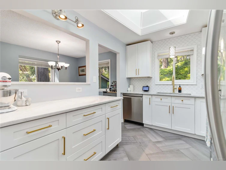 929 Gade Road, Langford, BC, V9B 4Z6 - 14
