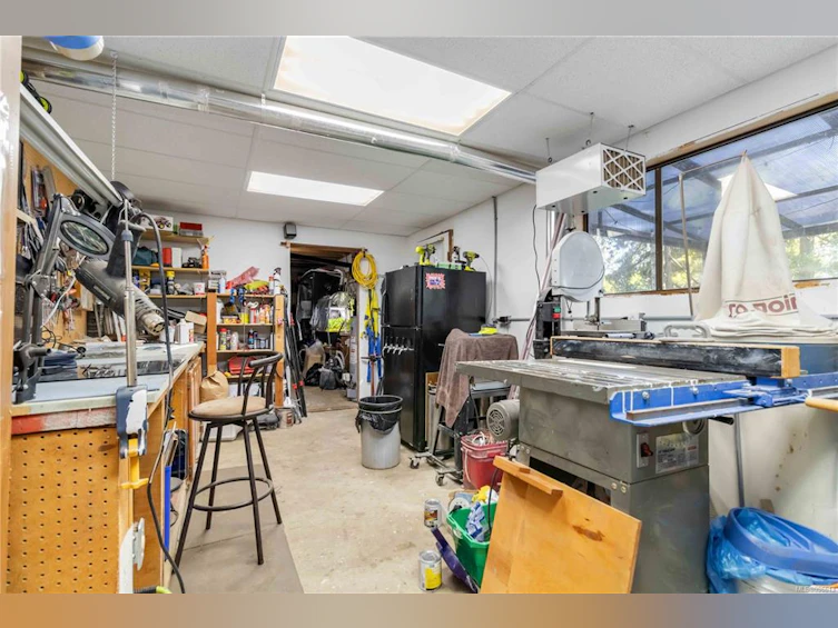 929 Gade Road, Langford, BC, V9B 4Z6 - 32