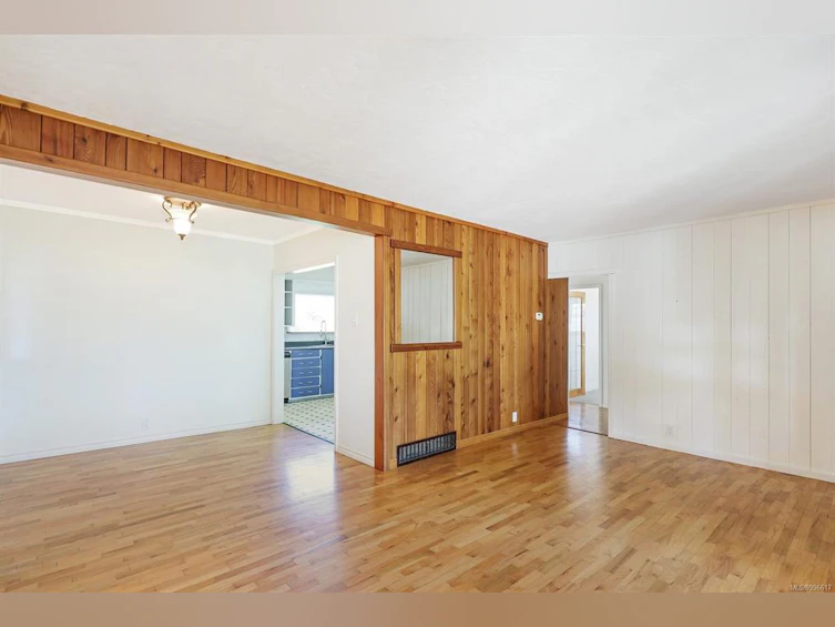 2094 Cooke Avenue, Comox, BC, V9M 1Y6 - 5