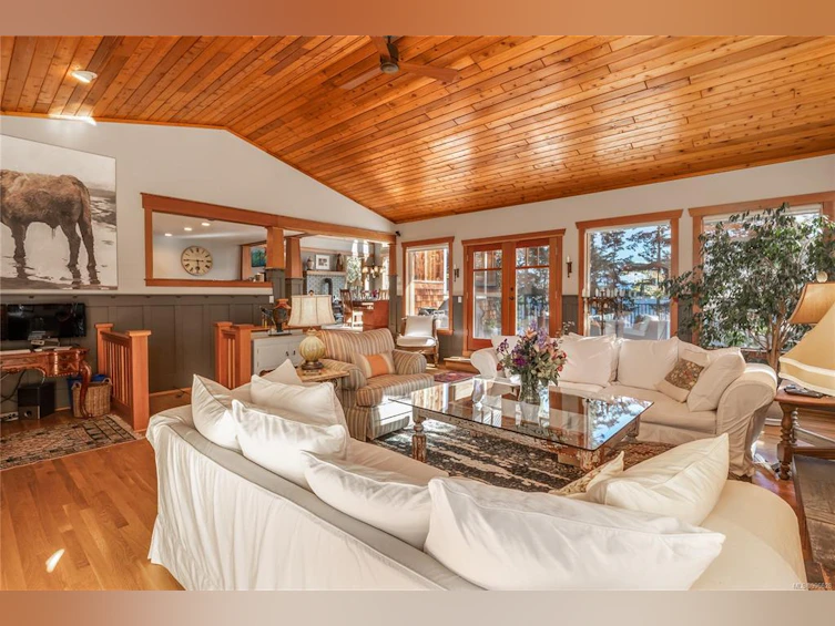 225 Sea Meadow Drive, Gabriola Island, BC, V0R 1X2 - 41