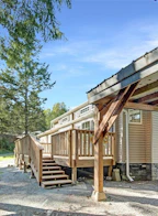 31 10325 Lakeshore Road