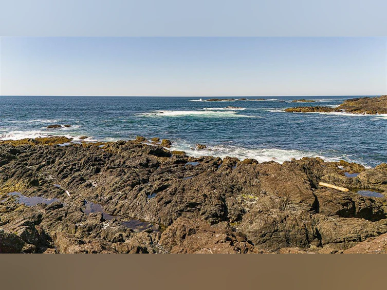 812 Odyssey Lane, Ucluelet, BC, V0R 3A0 - 6