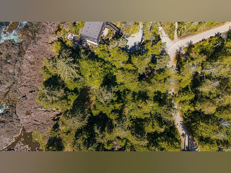 812 Odyssey Lane, Ucluelet, BC, V0R 3A0 - 10