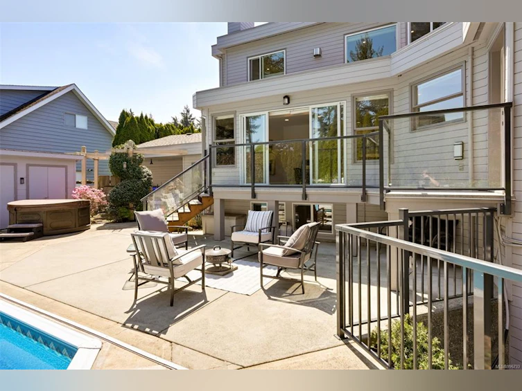4272 Houlihan Place, Saanich, BC, V8N 3T1 - 79