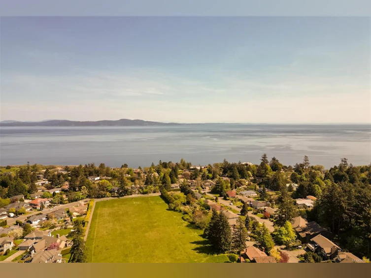 4272 Houlihan Place, Saanich, BC, V8N 3T1 - 98