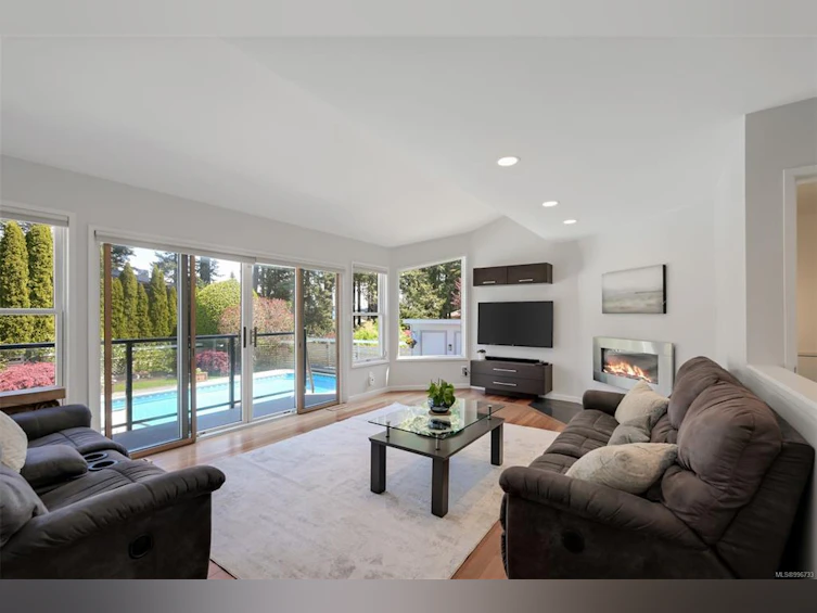 4272 Houlihan Place, Saanich, BC, V8N 3T1 - 12