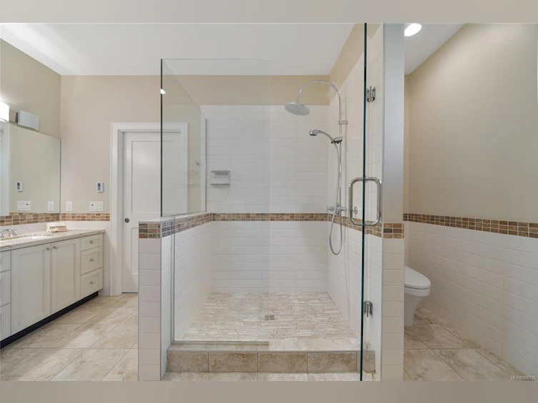 1284 Oceanwood Lane, Saanich, BC, V8X 0A4 - 34