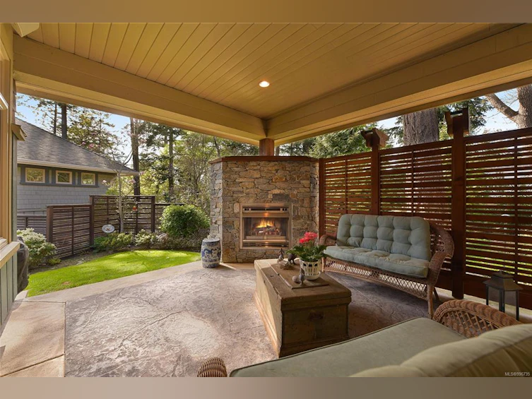 1284 Oceanwood Lane, Saanich, BC, V8X 0A4 - 50