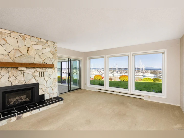 2-9901 Third Street, Sidney, BC, V8L 3B1 - 16