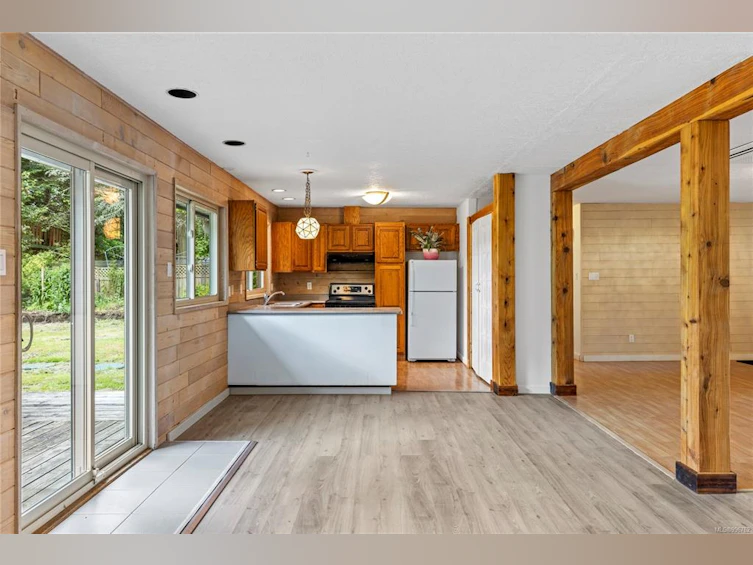 945 Terrien Way, Parksville, BC, V9P 1T2 - 6