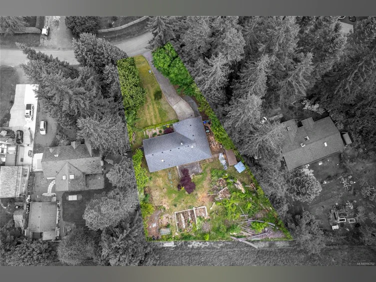 945 Terrien Way, Parksville, BC, V9P 1T2 - 2