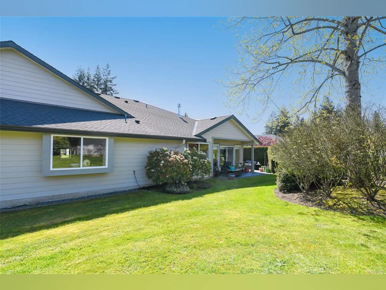 21-351 Church Street, Comox, BC, V9M 2C1 - 33