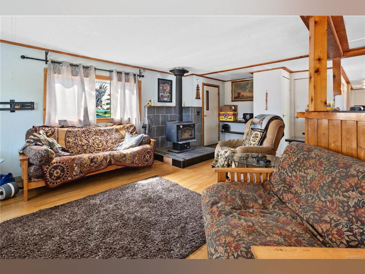 288 Albion Crescent, Ucluelet, BC, V0R 3A0 - 5