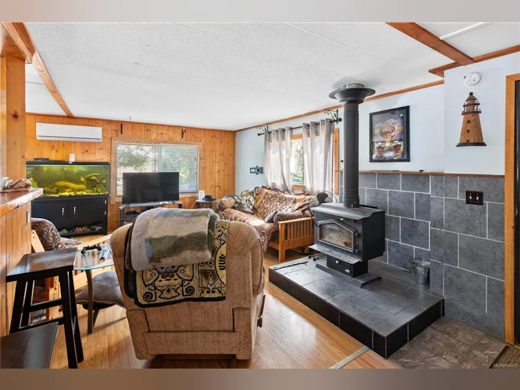 288 Albion Crescent, Ucluelet, BC, V0R 3A0 - 9