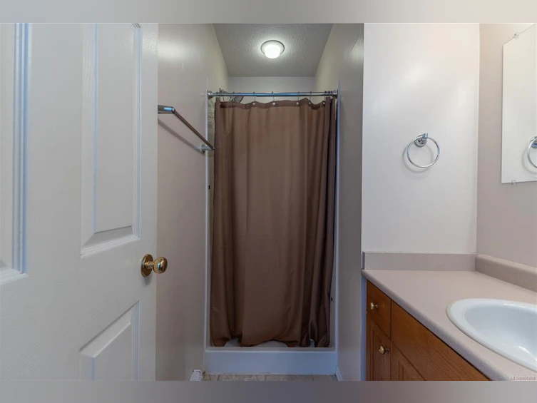 1074 Springbok Road, Campbell River, BC, V9W 7K7 - 15