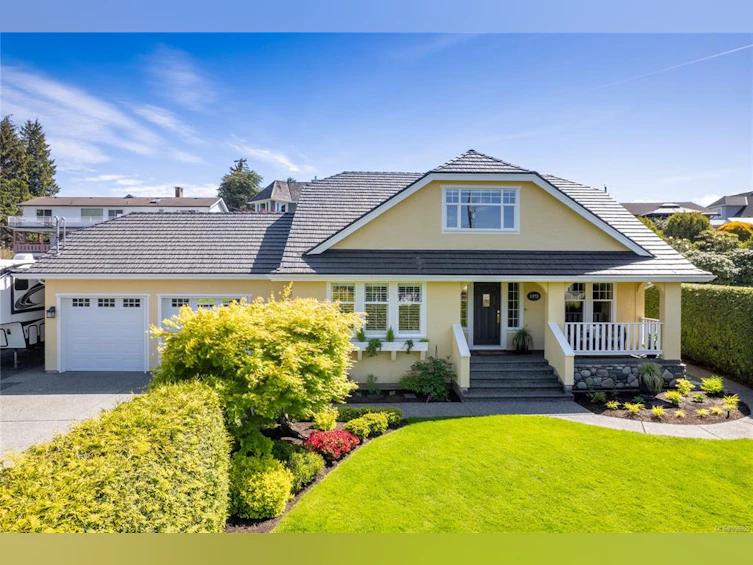 1372 Mallard Road, French Creek, BC, V9P 2A3 - 2