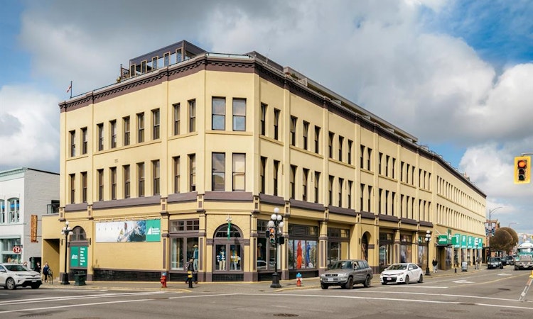 321-599 Pandora Avenue