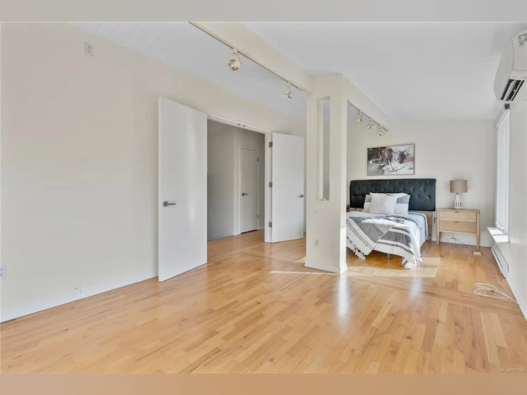 1262 Roslyn Road, Oak Bay, BC, V8S 4R6 - 25