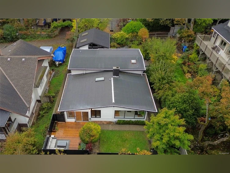 1262 Roslyn Road, Oak Bay, BC, V8S 4R6 - 33
