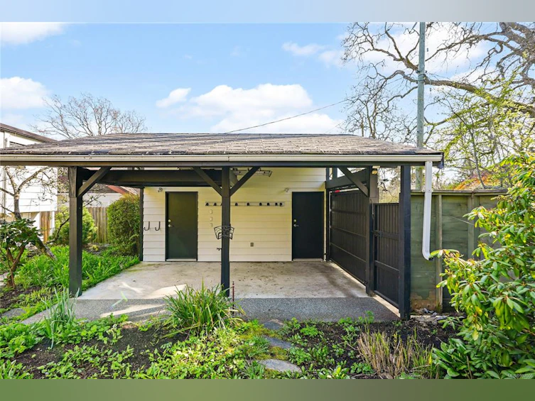 1262 Roslyn Road, Oak Bay, BC, V8S 4R6 - 38