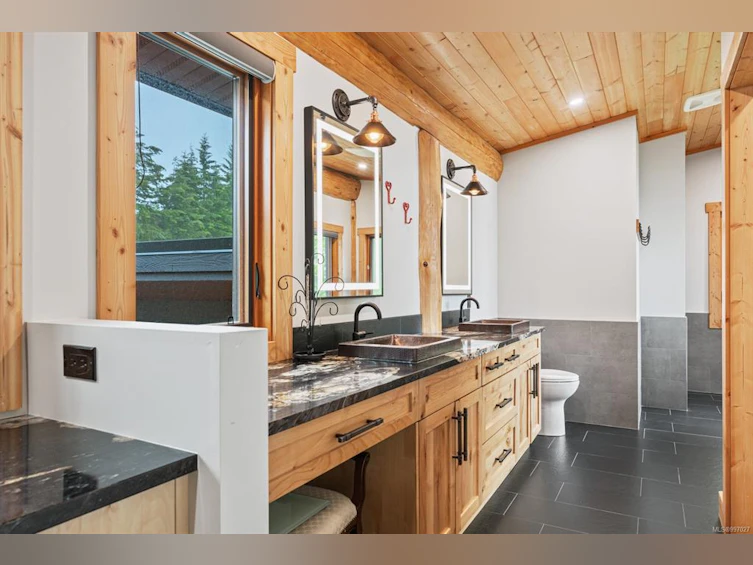 5760 Race Point Road, Campbell River, BC, V9H 1N7 - 33