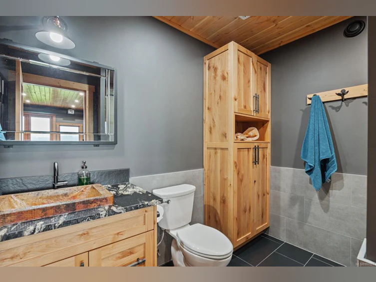5760 Race Point Road, Campbell River, BC, V9H 1N7 - 45