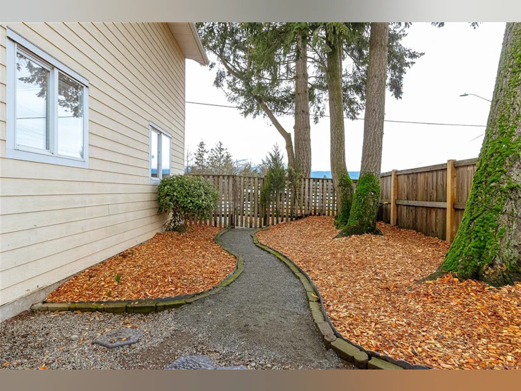 3886 Victoria Avenue, Nanaimo, BC, V9T 1Z8 - 19