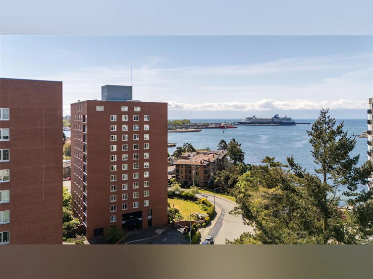 704-325 Maitland Street, Victoria, BC, V9A 7E9 - 18