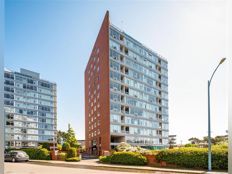 704-325 Maitland Street, Victoria, BC, V9A 7E9 - 17
