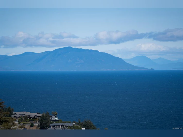 4832 Fillinger Crescent, Nanaimo, BC, V9V 1K1 - 40