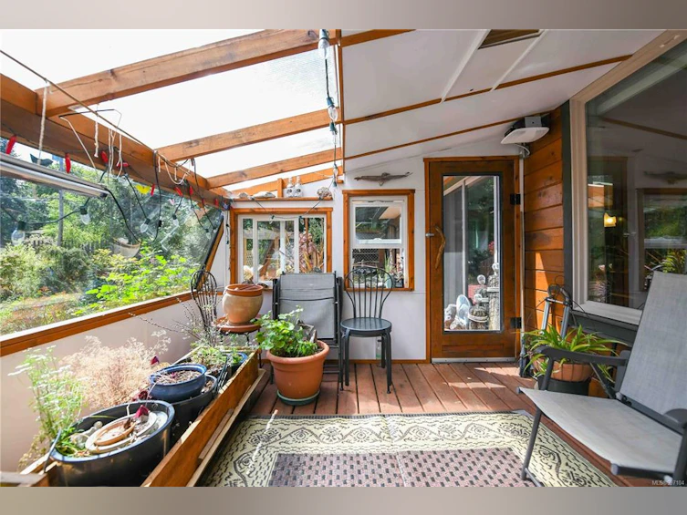 7895 Ships Point Road, Fanny Bay, BC, V0R 1W0 - 47