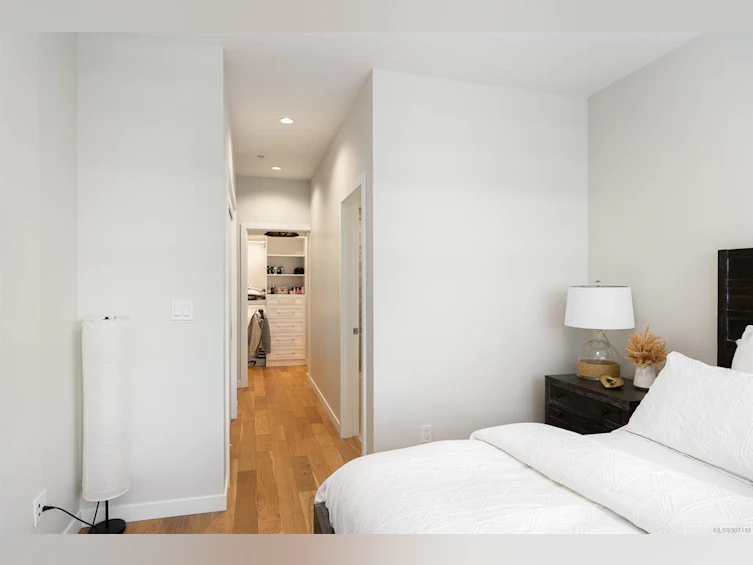 101-1201 Fort Street, Victoria, BC, V8V 3L1 - 19