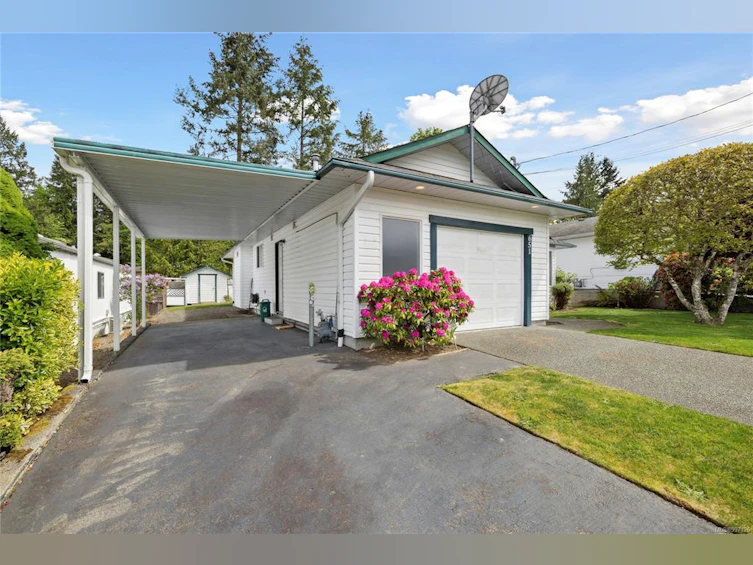 651 Alderwood Drive, Ladysmith, BC, V9G 1R5 - 2