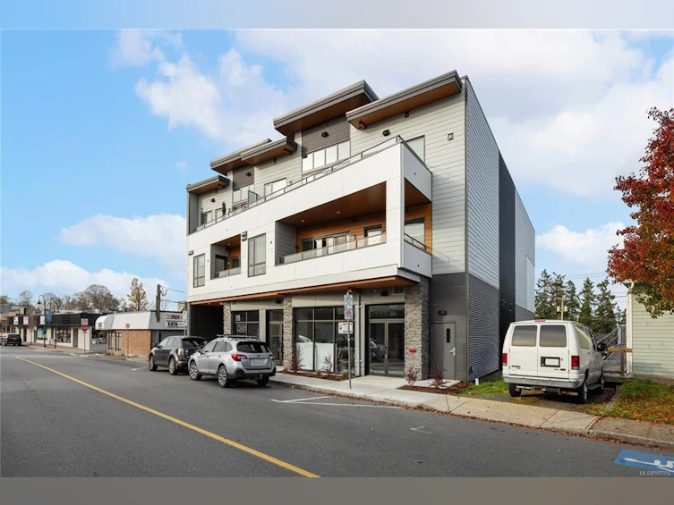 204-113 E Hirst Avenue, Parksville, BC, V9P 1K3 - 34