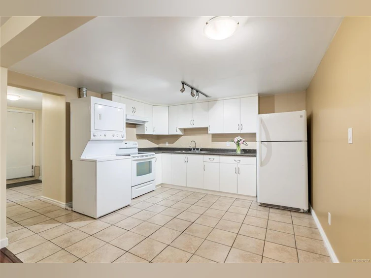104 Burnett Road, View Royal, BC, V9B 4P7 - 33